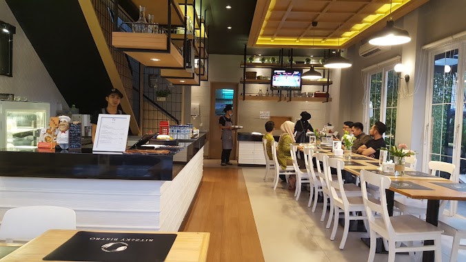 Ritzeky Bistro Cafe & Resto, Author: chiang hartanto