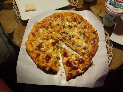 Photos of MEZZALUNA Resturant