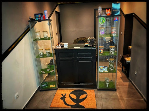Zone CBD 83 Shop - Thumbnail