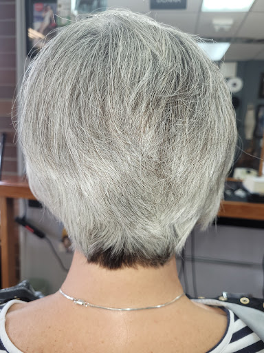 Giants Head Barbershop Gallery - Canada