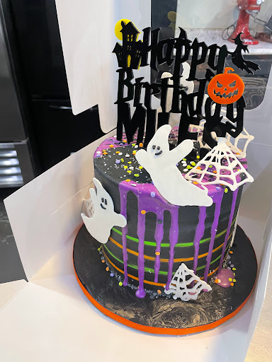 Midnight Sun Cakery - Thumbnail