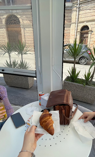L'espresso Caffé - Visual