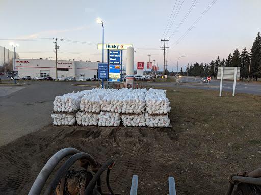 Range Rd Gas Bar - Thumbnail