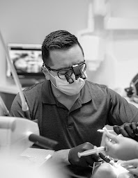 Photo n°3 de Dr Tom TRUONG : Dentiste Esthétique, BT SMILE à Toulouse (Dentiste cosmétique)