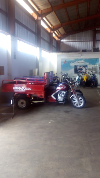 Photos of luojia tricycles depot