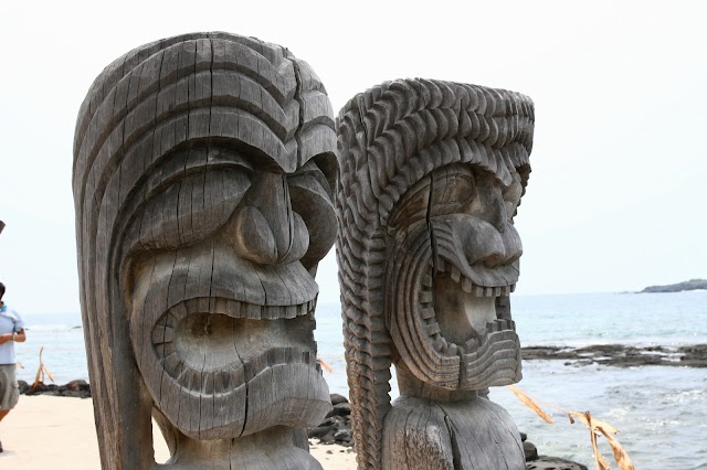 Pu'uhonua o Honaunau National Historical Park