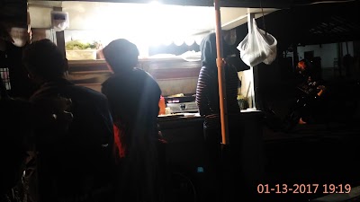 Photos of waru&ntilde;g surma
