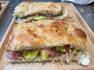 Photo n°10 de La Boulangerie d'Odile à Saint-Cloud (Boulangerie)