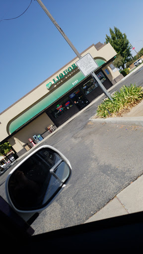 Elite Liquors