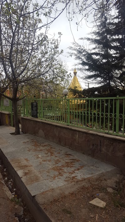 Photos of Imamzaadeh Ghaasem