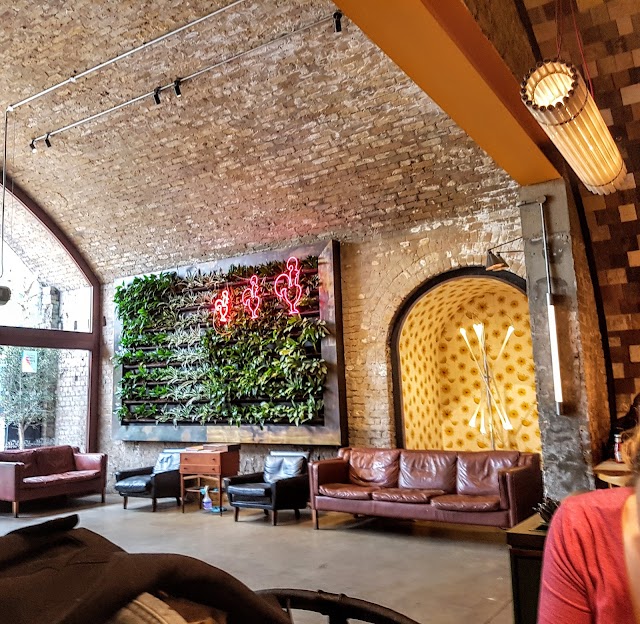 Nando's Vauxhall Arches