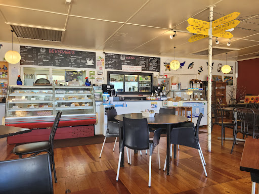 Pukekos Nest Cafe - Thumbnail