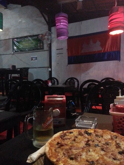 Photos of 4 Seasons Pizza