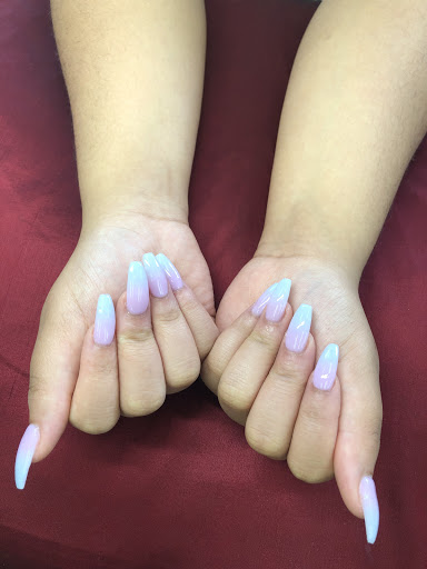 V Nails Inc - Thumbnail