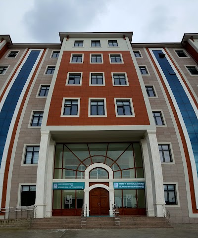 Recep Tayyip Erdoğan Üniversitesi İktisadi ve İdari Bilimler Fakültesi