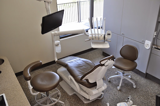 Parkstone Dental Clinic Gallery - Canada