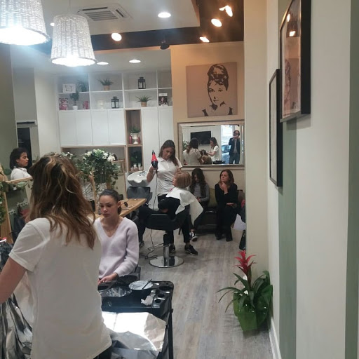 Rocco Parrucchieri di Barbara Bay - Salone L'Oréal Professionnel - Thumbnail