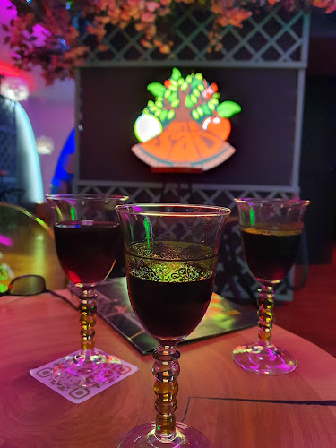 SAD BAR - nalewki przeSADnie owocowe - Bar
