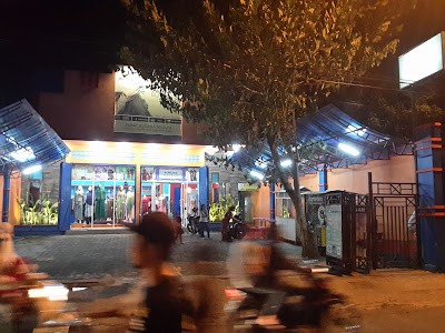 Photos of almuna galeri-pusat mode muslim (online-offline shop) )