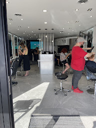 Photo n°16 de Coiffure Berdone à Saint-Clair-de-la-Tour (Salon de coiffure)