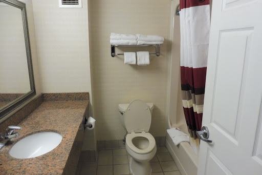 Red Roof Inn & Suites Galloway - Thumbnail