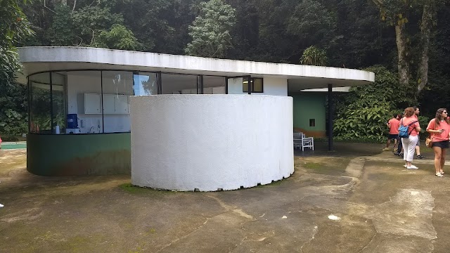 Casa das Canoas - Oscar Niemeyer