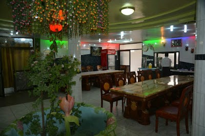Photos of Quraishi hotel