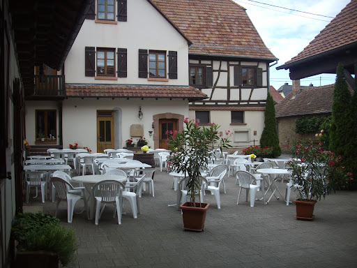 restaurant au cerf d'or - Thumbnail