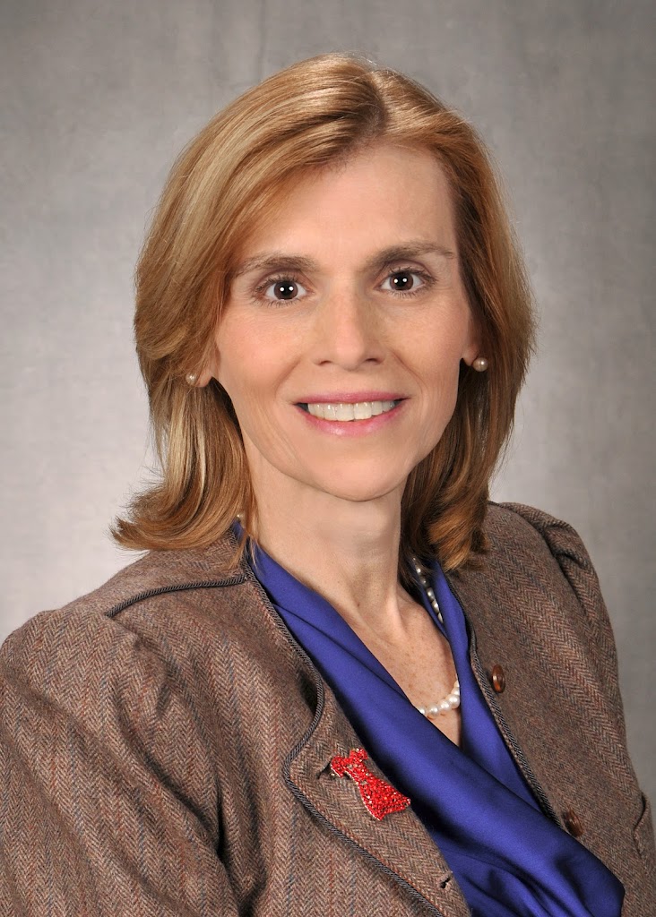 Annette S Mitchell Crnp