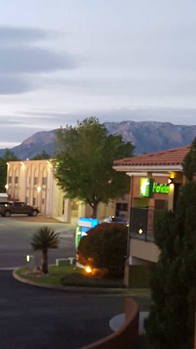 Photos of Holiday Inn Express Albuquerque (I-40 Eubank)
