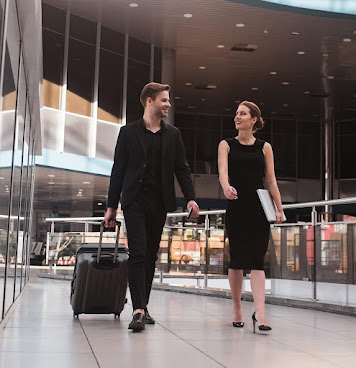 Royal Airport Concierge by null