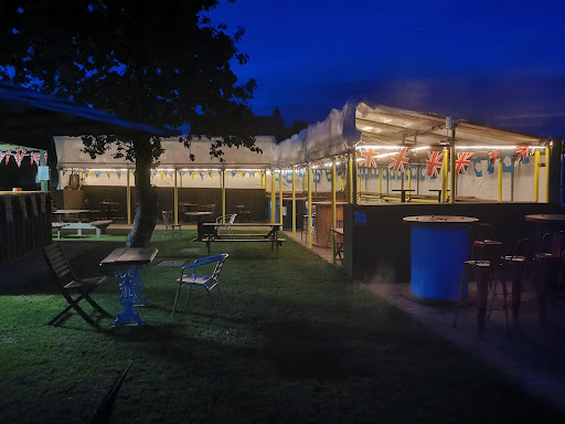 The Rose & Crown, Nawton Gallery - United Kingdom