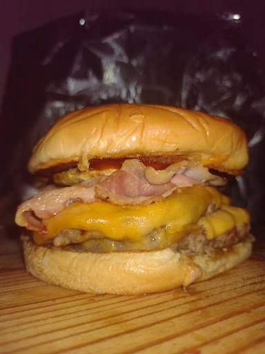 BBB BURGERS DELIVERY PLAYA DEL CARMEN