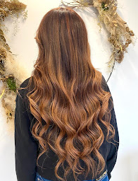 Photo n°9 de Coiffeur Perruquier Le salon by loonis - SAINT-HERBLAIN Tillay à Saint-Herblain (Magasin de perruques)