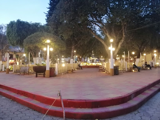 parque central chiantla, huehuetenango - Thumbnail