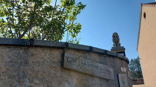 Photo de La grange aux lions