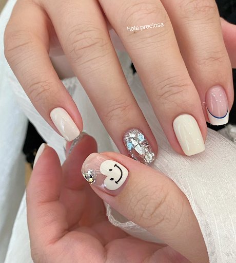Hola preciosa 2 Nails (centre estètica y uñas)