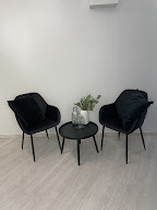 The Perfect Face à Sainte-Geneviève-des-Bois