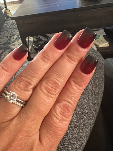 Hitech Nails - Visual