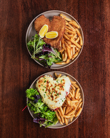 Prince Albert Hotel by null