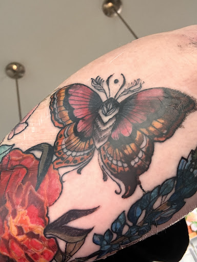 Onyx Tattoos & Piercings - Thumbnail