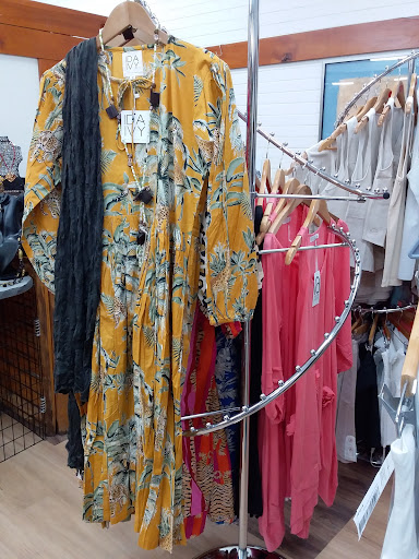 The Ladieswear Shop - Thumbnail