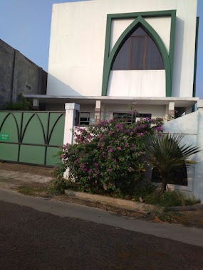 Pondok Pesantren Al-Khalifah Cibubur, Author: feri kuntoro