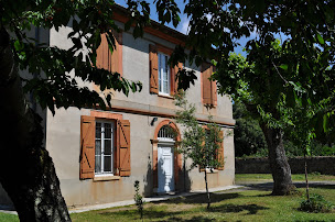 Photo n°8 de Mairie de Roques à Roques (Hôtel de ville)