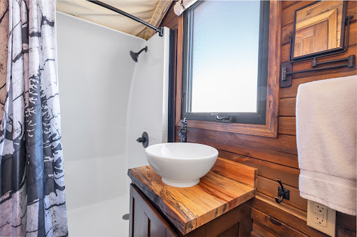 Zion White Bison Glamping + RV Resort - Thumbnail