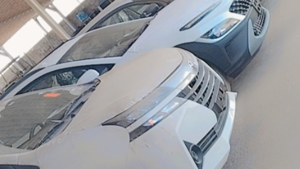 معرض تميز العربة للسيارات - صورة 3