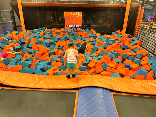 Altitude Trampoline Park - Cincinnati-Anderson - Thumbnail