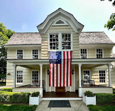 The 1708 House by null