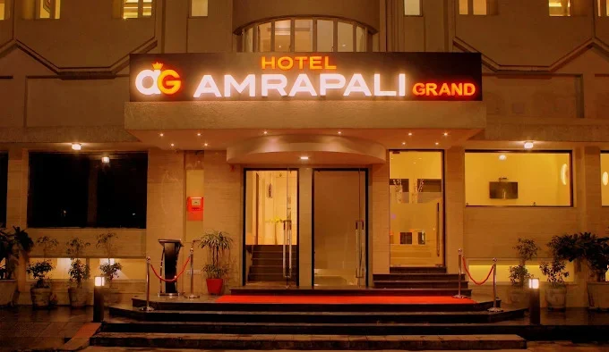 HOTEL AMRAPALI GRAND - New Delhi , Patel Nagar , 4 Star Hotels