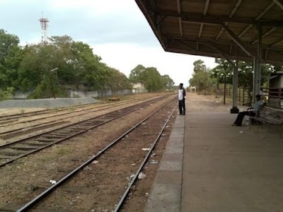 Photos of Valaichchena Railway Station
